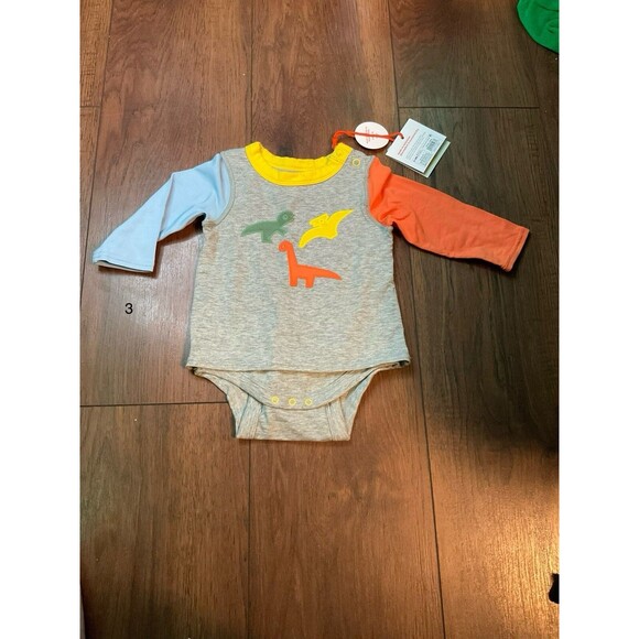 Christian Robinson Multiple Color One Piece Bodysuit Adapated Nwt 6-9 Months - Picture 1 of 3